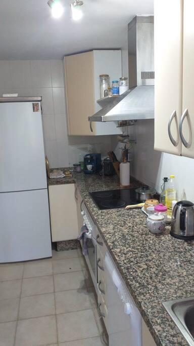 Planta Baja Cerca De La Playa Casares Costaアパートメント エクステリア 写真
